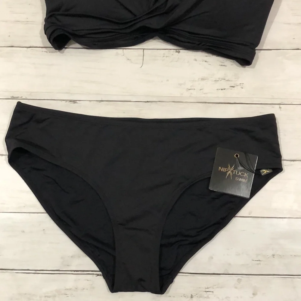 NIP TUCK | Swim